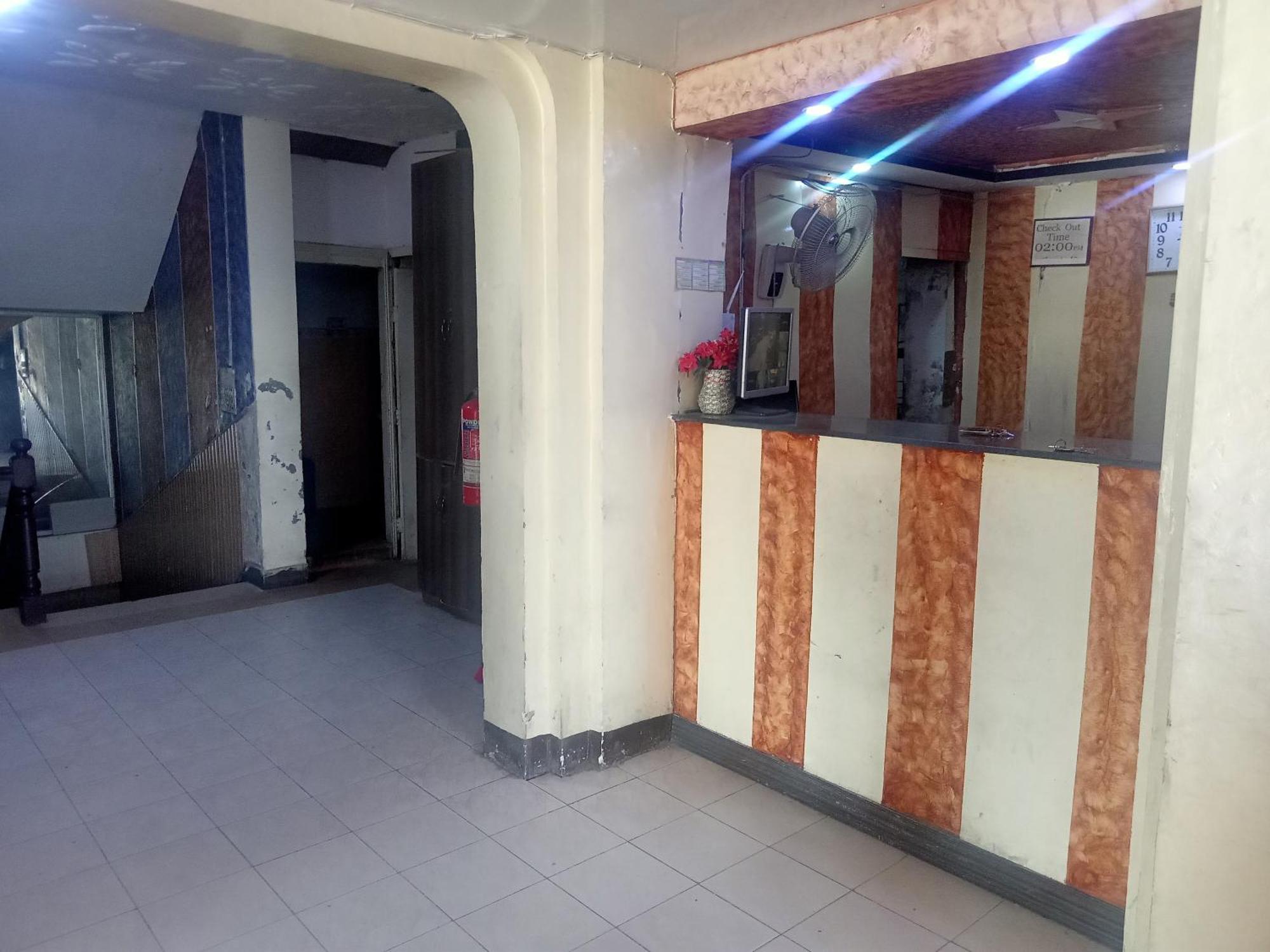 Hotel Al Badar Равалпинди Экстерьер фото